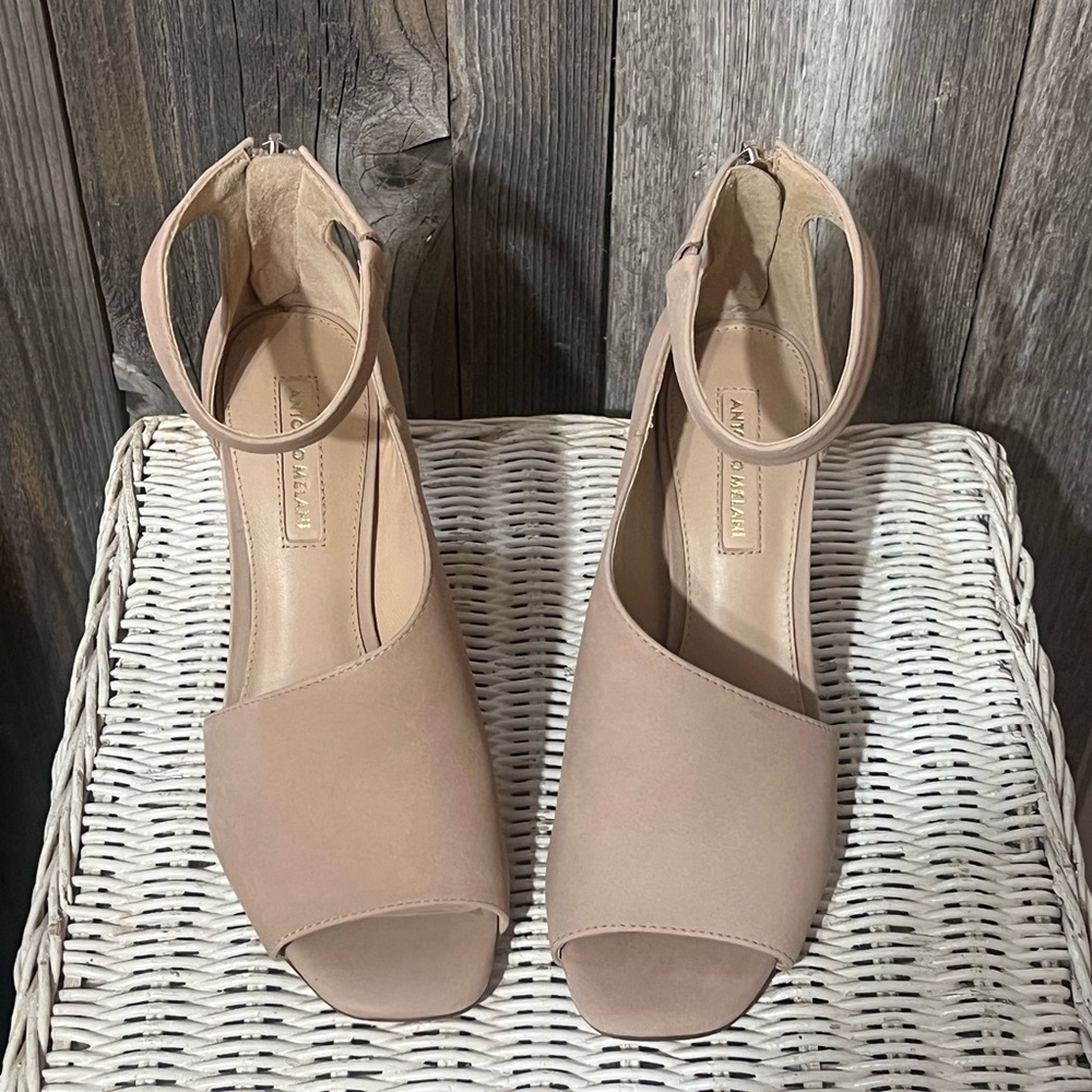 ANTONIO MELANI Nude Peep Toe Heels